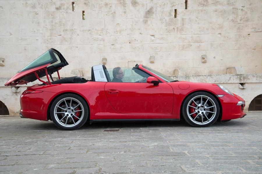  Porsche 911 Targa 2014 года  (фото 29 из 42)